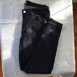 Gap curvy true skinny jeans in dark wash